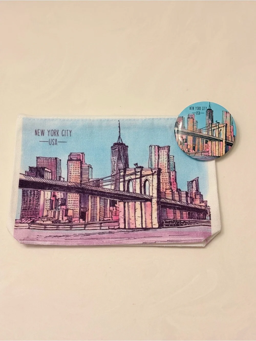 New York City Brooklyn Bridge Canvas Makeup Bag Mirror Zipper White 9x6